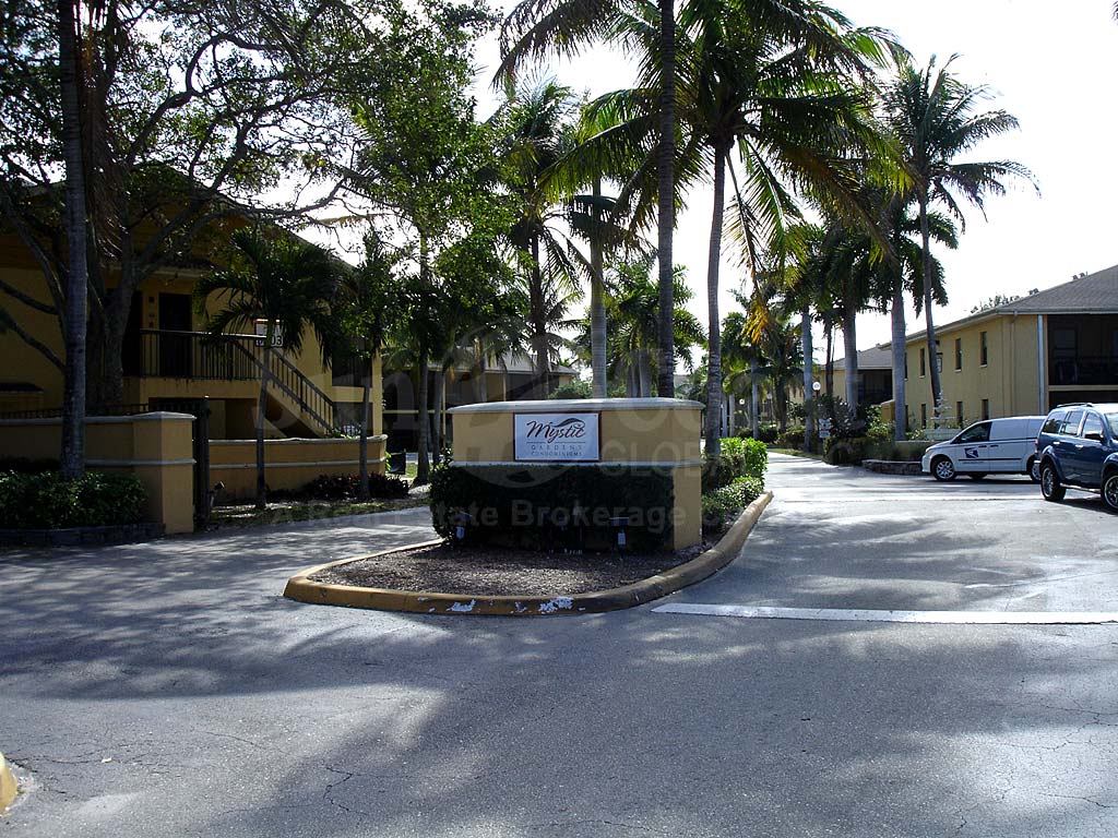 Mystic Gardens Real Estate Fort Myers Florida Fla Fl