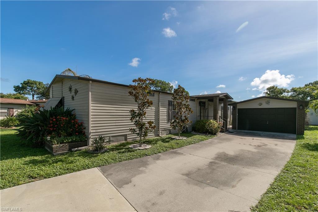 PINE LAKES COUNTRY CLUB Real Estate NORTH FORT MYERS Florida Fla Fl