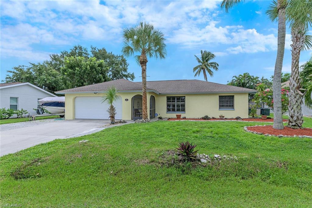 BONITA SPRINGS CENTRAL SINGLE FAMILY HOMES (NEW OR NO HOA) Real Estate